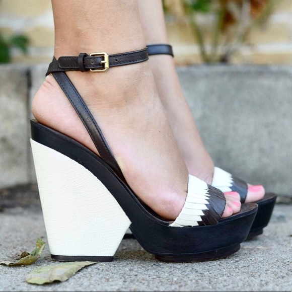 Tory Burch Shoes - Tory Burch bi color woven wedges sandals brown